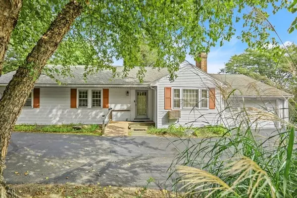 149 Concord Ave, Lexington, MA 02421