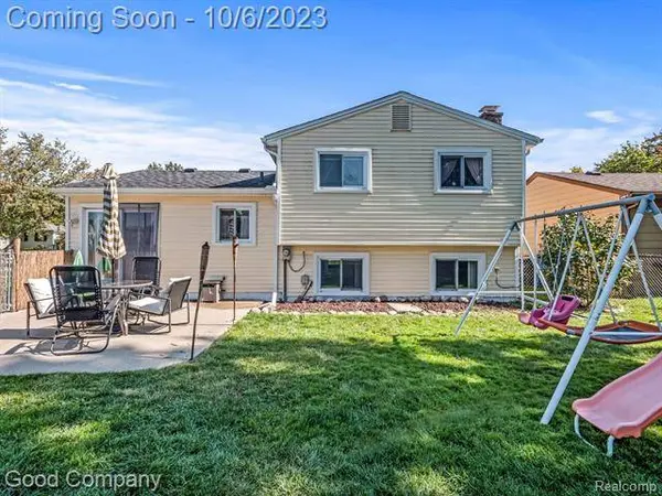 200 S NORMA Street, Westland, MI 48186