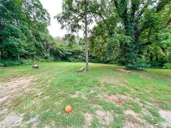 3336 Old Greensboro RD, Winston Salem, NC 27101