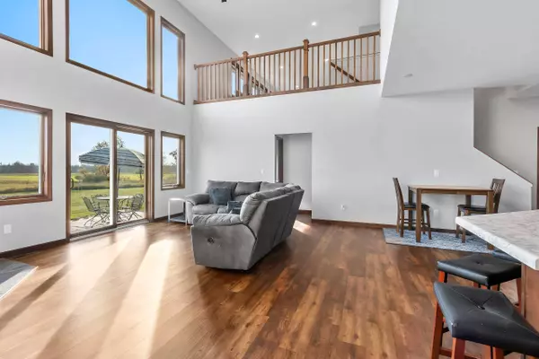 9647 BISON RD, Larsen, WI 54947