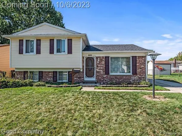 200 S NORMA Street, Westland, MI 48186