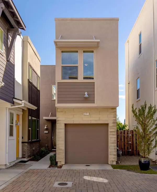 271 Log Pond LN, Sacramento, CA 95818