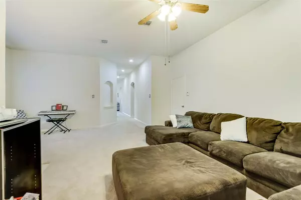 407 Renee Drive, Euless, TX 76040