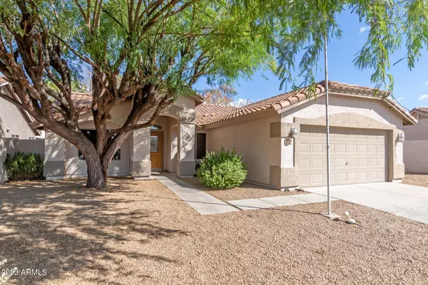10842 W SANDS Drive, Sun City, AZ 85373