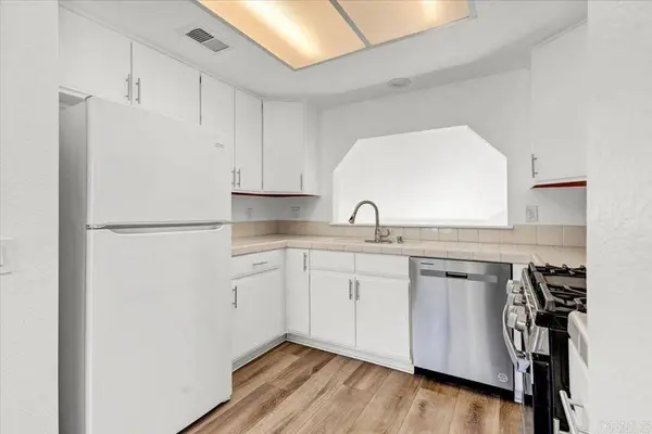 12057 Calle De Montana #206, El Cajon, CA 92019