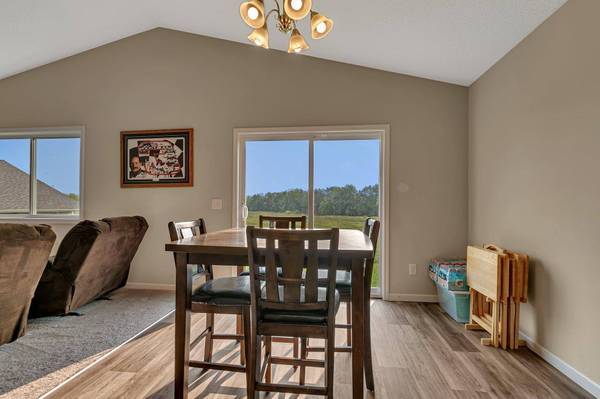 404 Cardinal ST, Mora, MN 55051