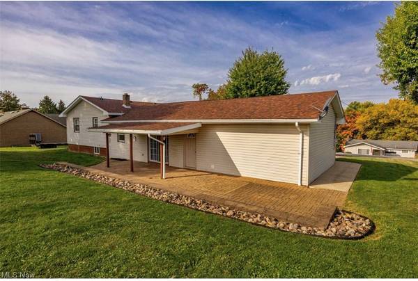 308 Kings DR, Steubenville, OH 43952