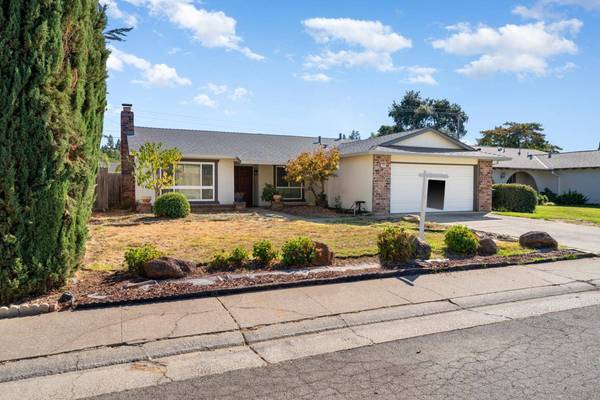 5840 Esrig WAY, Carmichael, CA 95608