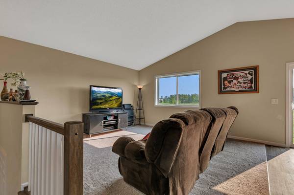 404 Cardinal ST, Mora, MN 55051