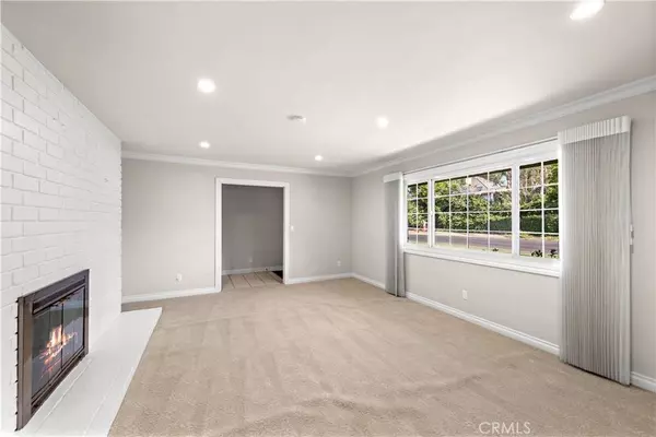 1062 Huntridge, Santa Ana, CA 92705