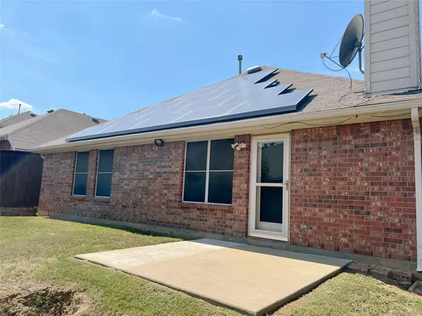 407 Renee Drive, Euless, TX 76040