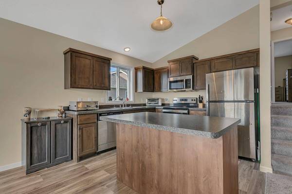 404 Cardinal ST, Mora, MN 55051