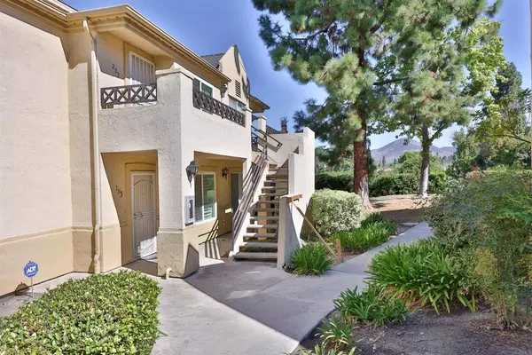 743 Brookstone Rd #104, Chula Vista, CA 91913