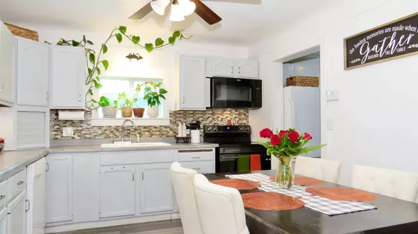 106 Manor AVE, Goodhue, MN 55027