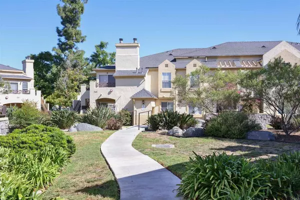 743 Brookstone Rd #104, Chula Vista, CA 91913