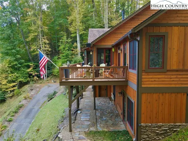 120 Ontario RDG, Boone, NC 28607