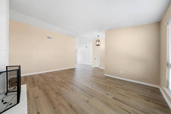 5840 Esrig WAY, Carmichael, CA 95608