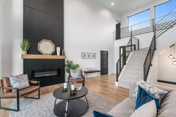 7199 Peninsula NE Drive, Rockford, MI 49341