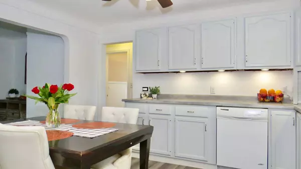 106 Manor AVE, Goodhue, MN 55027