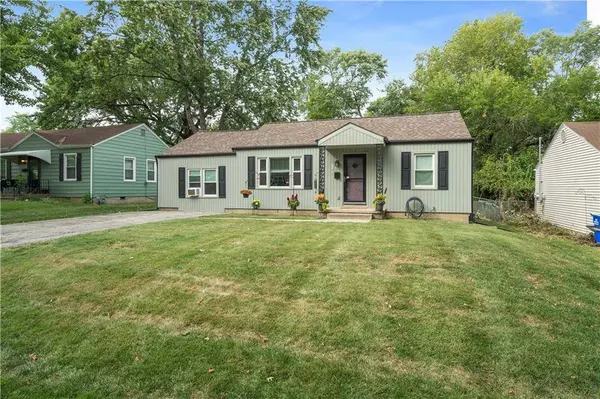 11210 W 70th ST, Shawnee, KS 66203