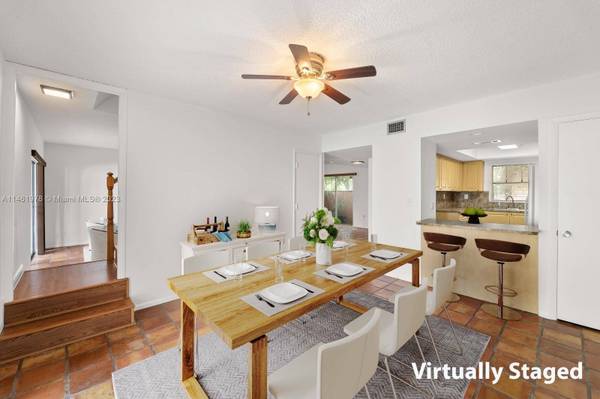 6925 Holly Rd #6925, Miami Lakes, FL 33014