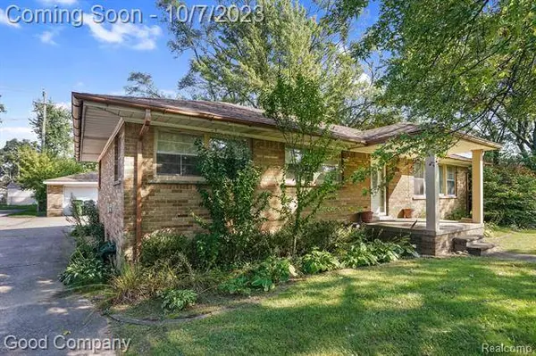 48240 ORIOLE Street, Shelby Twp, MI 48317