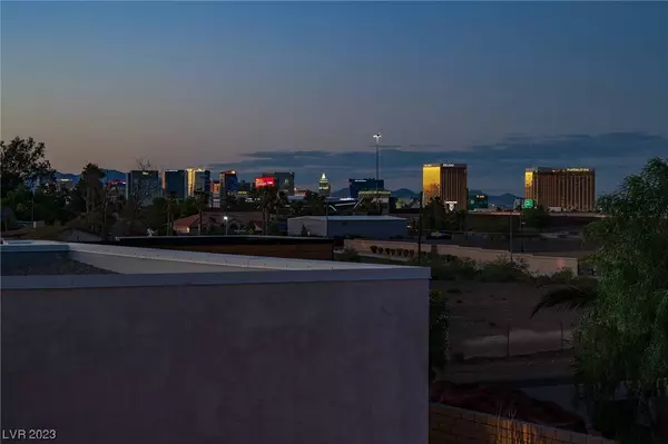 6920 Stargazer Ridge Court, Las Vegas, NV 89118