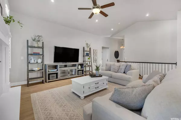 872 S 1600 W, Syracuse, UT 84075