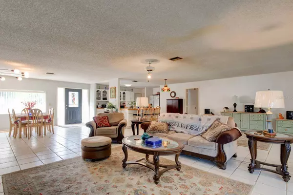 10231 GLACIER CT, Orlando, FL 32821