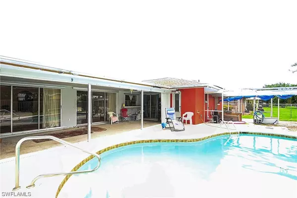 3726 SE 6th AVE, Cape Coral, FL 33904