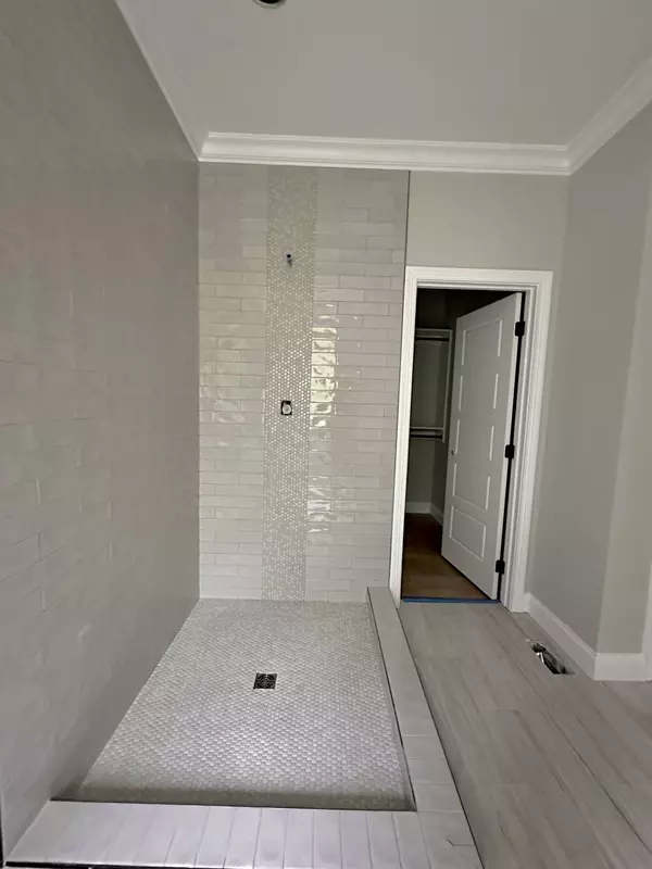 9 Oldfield Ln, Brush Creek, TN 38547