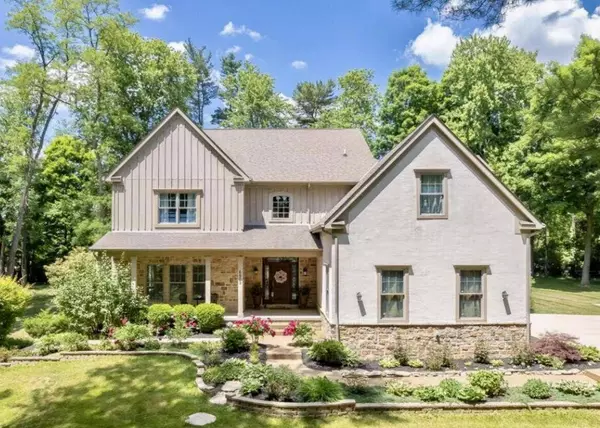 6909 Riverside Drive, Powell, OH 43065