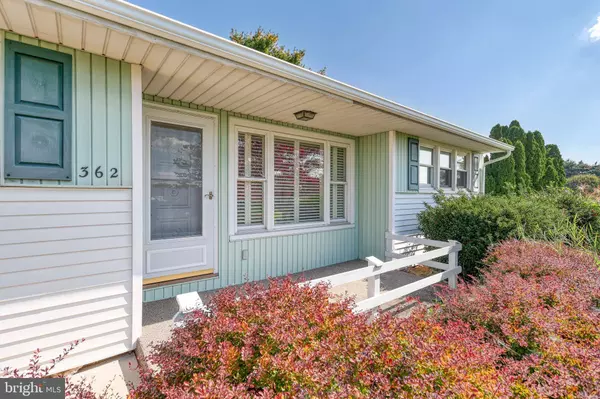 362 N LOCUST POINT RD, Mechanicsburg, PA 17050