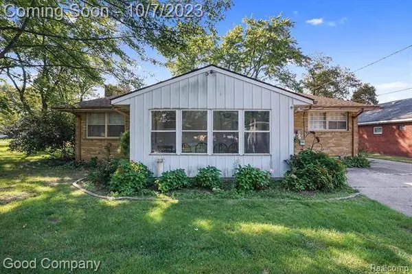 48240 ORIOLE Street, Shelby Twp, MI 48317