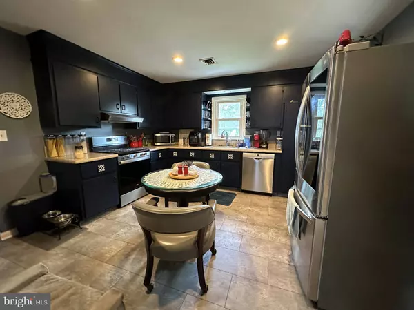 55 SPARKS AVE, Pennsville, NJ 08070