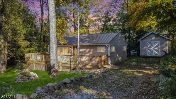 128 Birch Rd, Vernon Twp., NJ 07422