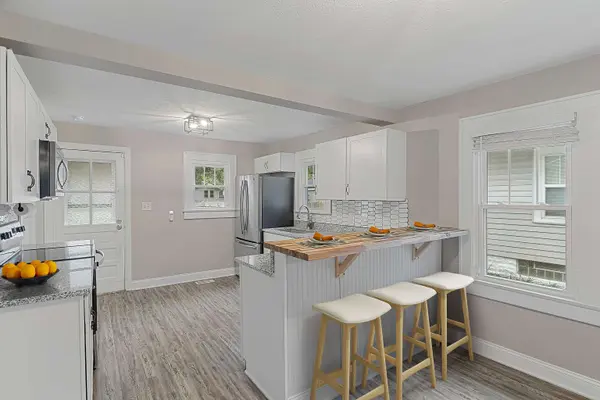 5177 Rosslyn AVE, Indianapolis, IN 46205