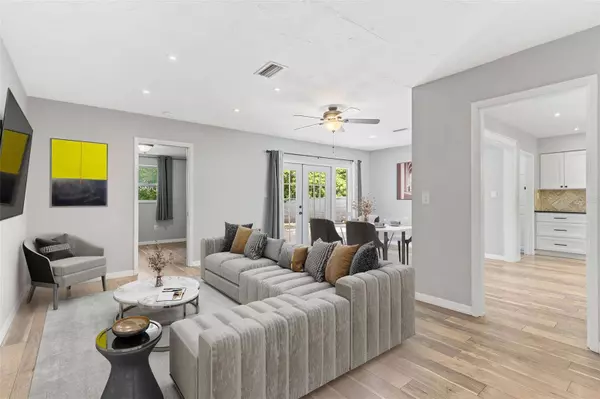 1312 S HILLCREST AVE, Clearwater, FL 33756