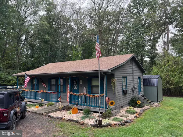 30 KENWOOD LN, Harpers Ferry, WV 25425