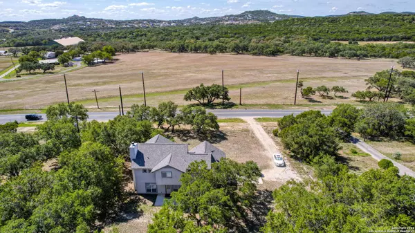 25180 TOUTANT BEAUREGARD RD, Boerne, TX 78006