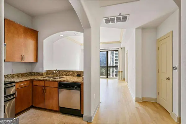 3445 Stratford RD NE #1205, Atlanta, GA 30326