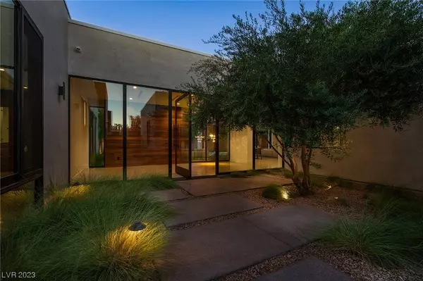 6920 Stargazer Ridge Court, Las Vegas, NV 89118