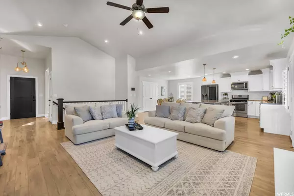 872 S 1600 W, Syracuse, UT 84075