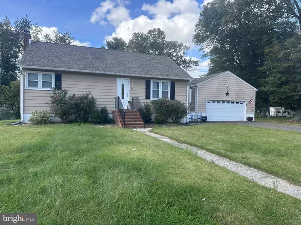 55 SPARKS AVE, Pennsville, NJ 08070