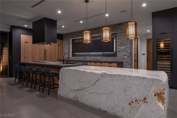 6920 Stargazer Ridge Court, Las Vegas, NV 89118