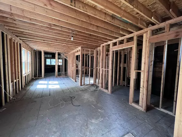 8317 S Constance AVE, Chicago, IL 60617