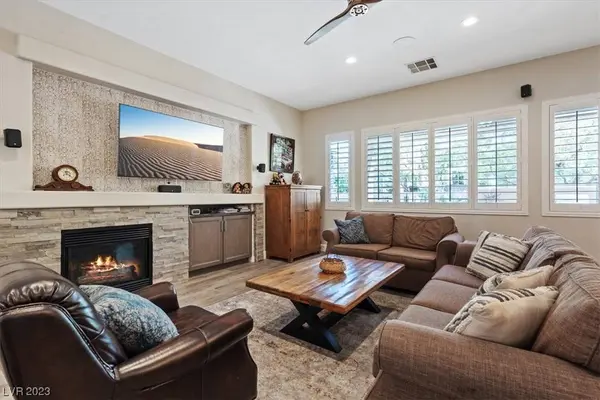 2112 Mooreview Street, Henderson, NV 89012