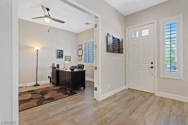 2112 Mooreview Street, Henderson, NV 89012