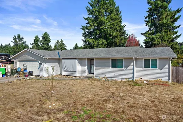12205 220th Avenue Ct E, Lake Tapps, WA 98391