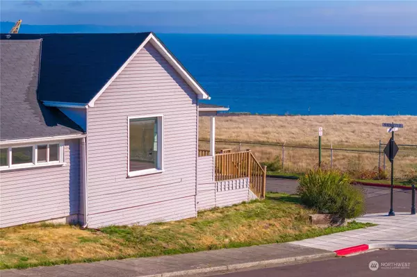 5302 N Bennett ST, Ruston, WA 98407